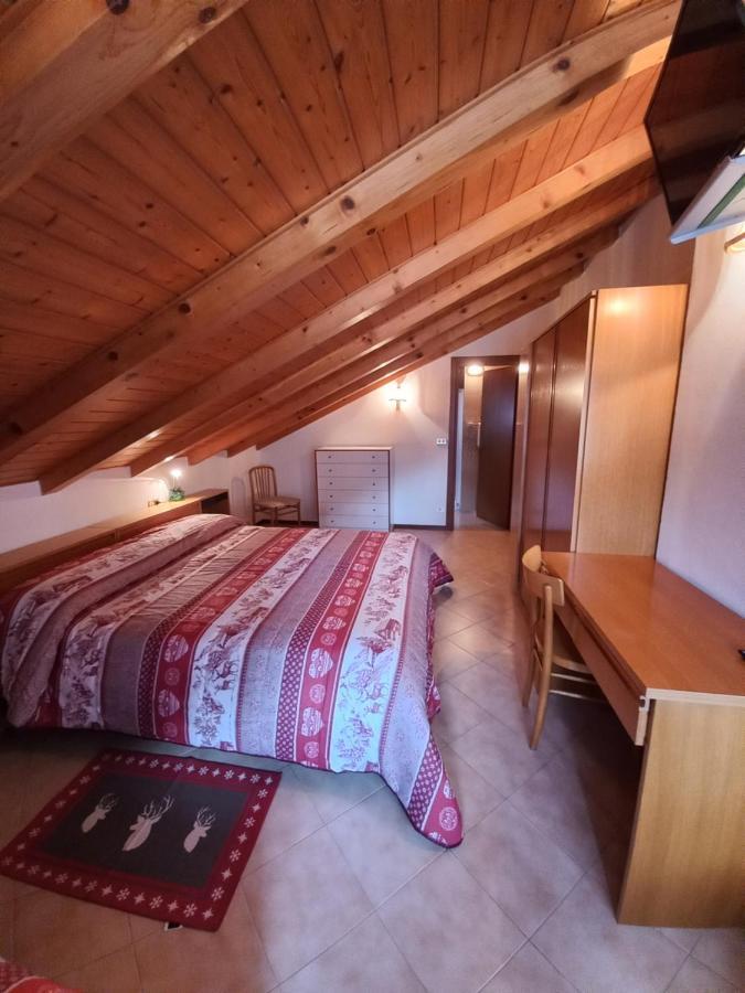 B&B Piazzi Di Katia Caderzone Terme Exterior foto